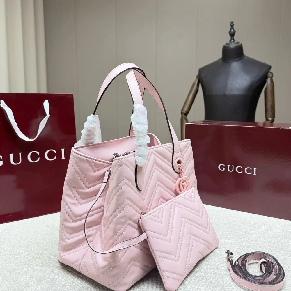 Gucci women's bags - Picture 3 of 8
